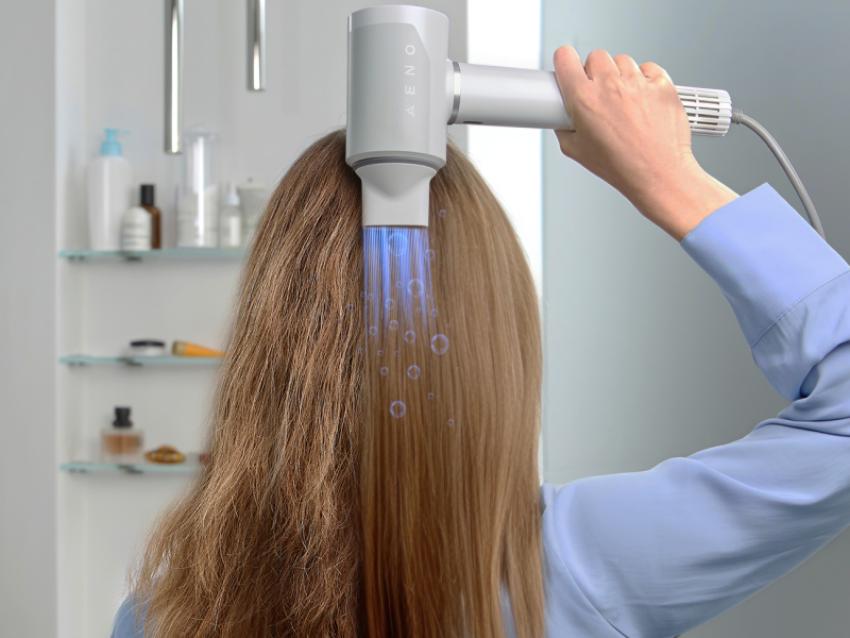 AENO Fén na vlasy HD5 - barva bílá