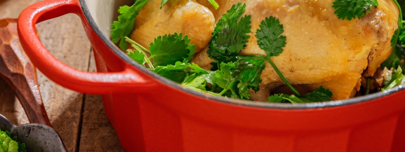 BUYDEEM Enameled Cast Iron Dutch Oven CP521-KR 2,9L, model CP521, color Koi Red