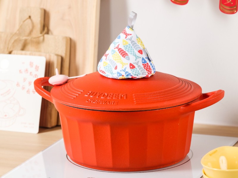 BUYDEEM Enameled Cast Iron Dutch Oven CP521-KR 2,9L, model CP521, color Koi Red