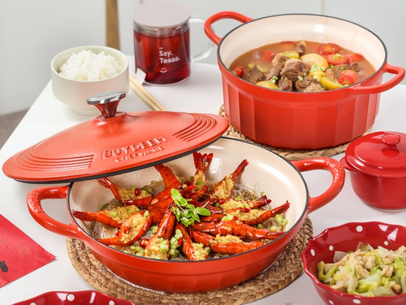 BUYDEEM Enameled Cast Iron Dutch Oven CP521-KR 2,9L, model CP521, color Koi Red