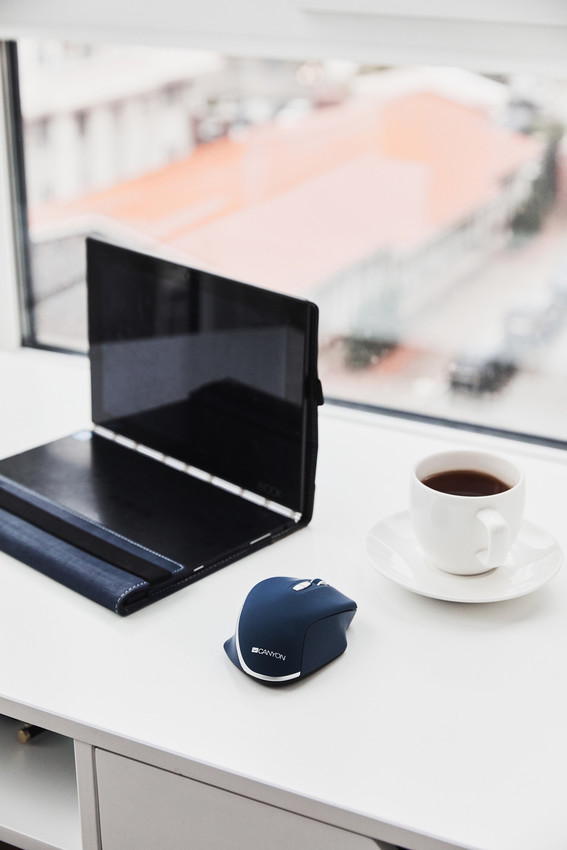 CANYON myš optická bezdrátová MW-21BL, nastavitelné rozlišení 800/1200/1600 dpi, 7 tl, USB reciever, modrá