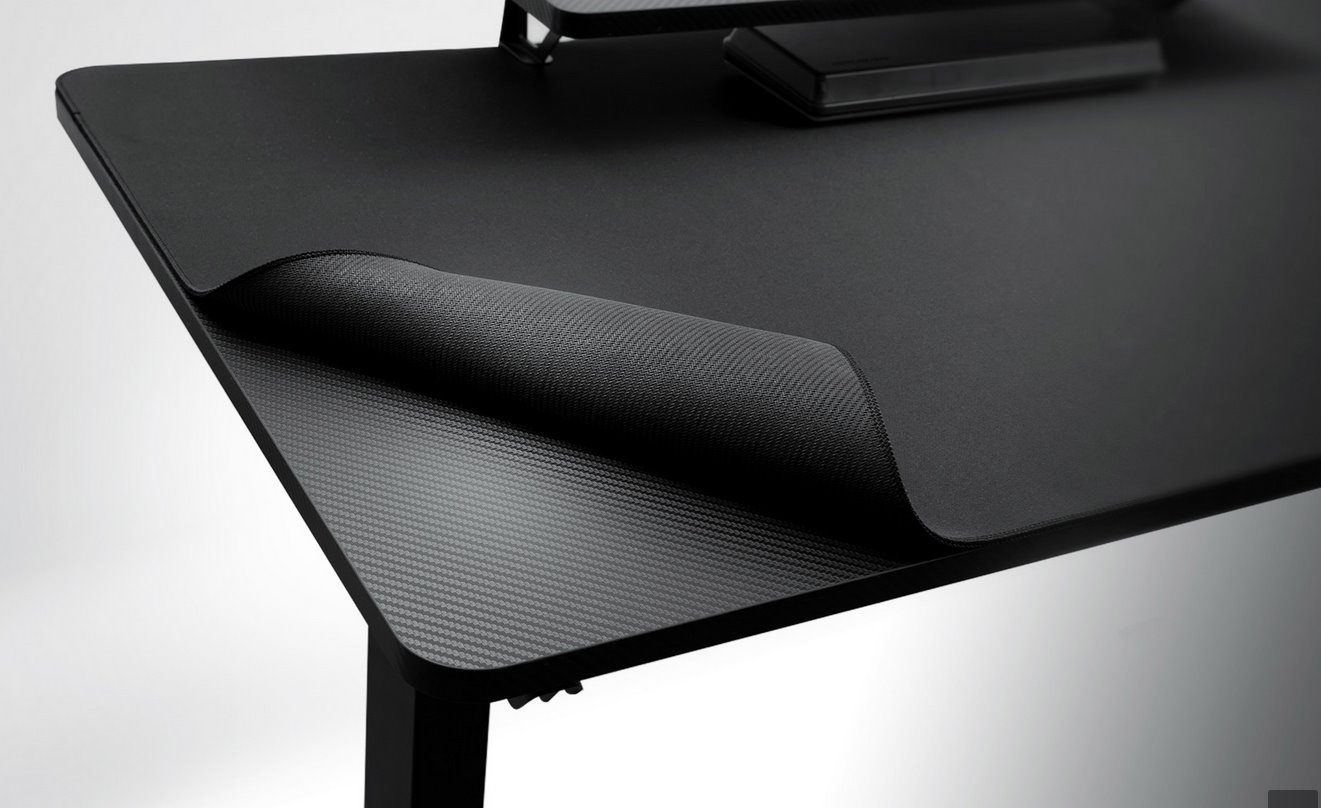 COUGAR stůl E-STAR 140 electric 1400 x 600 x 15, 720-1170mm, carbon design, monitor stand, pad, paměť nastavení 2 módy