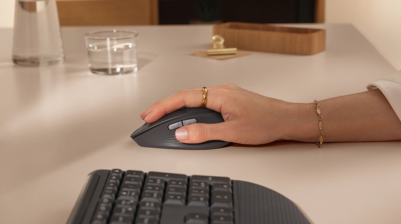 Logitech Signature M850 L Wireless Mouse for Business - GRAPHITE - EMEA