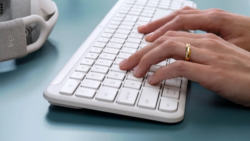 Logitech Wireless Keyboard SLIM K950 - WHITE - US INT'L 2.4GHz/BT