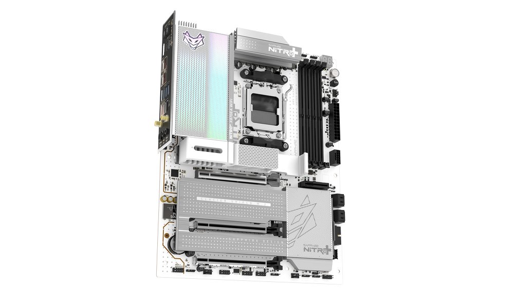 MB SAPPHIRE NITRO+ X870EA PhantomLink Polar /AM5/4xDDR5/M.2/W7+BT5.4/HDMI/DP/ATX, White