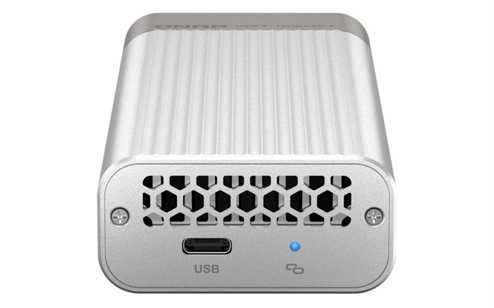 QNAP QNA-UC10G1T - adaptér USB 4 (podpora Thunderbolt 3 a 4) na 10GbE NBASE-T (pasivní chlazení)