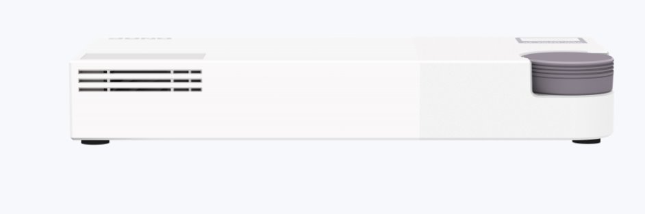 QNAP řízený switch 10port QSW-M2108-2C (6x 2,5GbE RJ45 + 4x kombinované 10GbE SFP+/RJ-45)