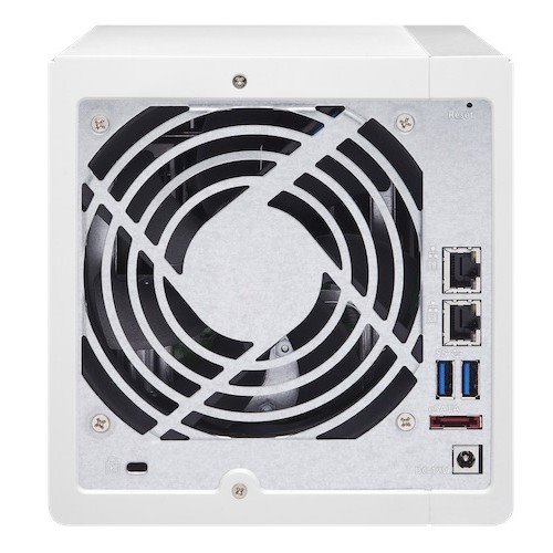 QNAP TS-364-8G (4core 2,9GHz, 8GB RAM, 3x SATA, 2x M.2 NVMe sloty, 3x USB, 1x 2,5GbE, 1x HDMI 1.4b)