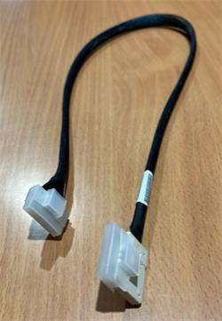 SUPERMICRO Slimline x8 (LE) to Slimline x8 (STR),68CM,85 OHM