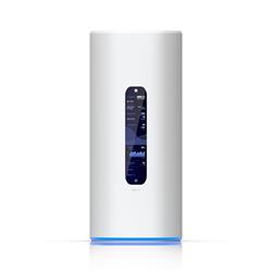 Ubiquiti UniFi 5G-Max, Desktop Cloud Gateway s 5G a WiFi 7, 10G SFP+, 4-port 2.5 GbE switch (1x PoE), SD-Card