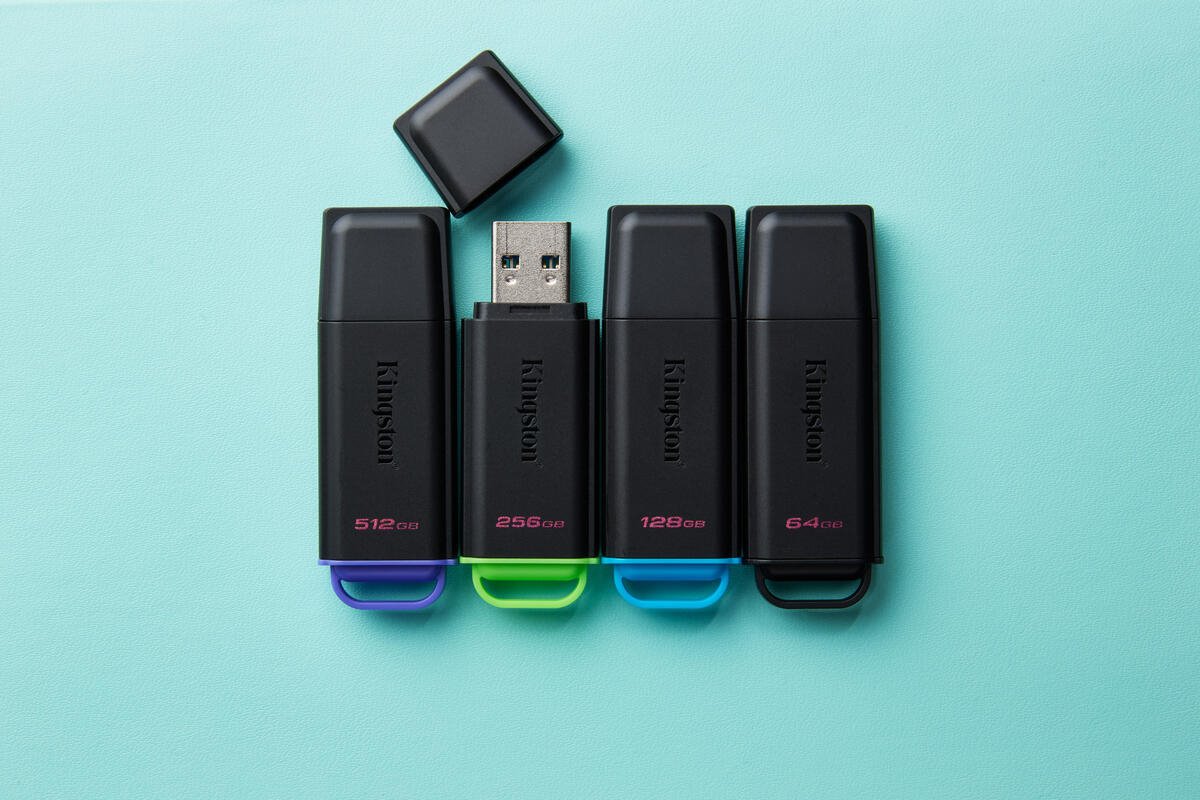 Kingston flash disk 512GB DT Exodia USB 3.2 Gen 1 Black/Purple