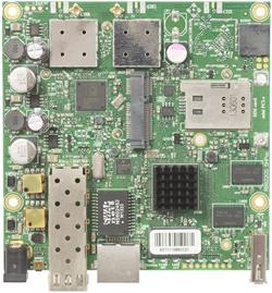 MikroTik RouterBOARD 1x GLAN, 720MHz, 128MB RAM, 1x SIM, 1x SFP, 1x 5GHz, 802.11ac, 2x MMCX, L4