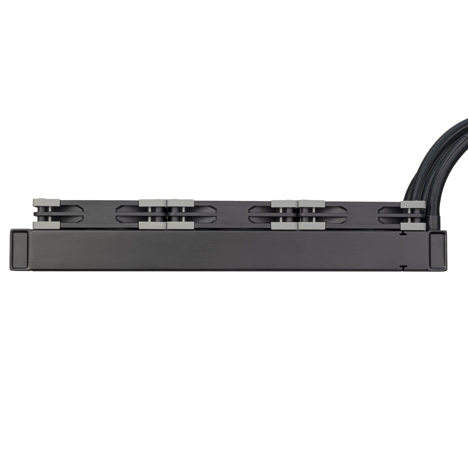 Silverstone SST-XE360PDD – 360mm AIO vodní chladič s dvěma CPU bloky, dvojicí pu