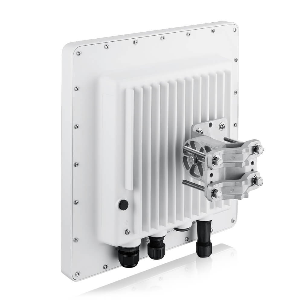 Zyxel WBE665S Ruggedised BE22K 4x4x4 MU-MIMO, Smart Antenna, Triple Radio, Incl 1 year Nebula Pro, 1x1/2.5/5/10 GB LAN p